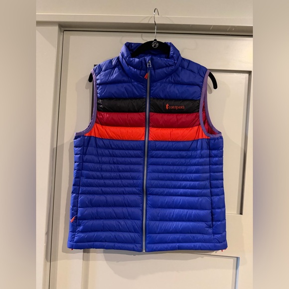 Cotopaxi Puffer Vest! Women’s Medium! Perfect condition! Blue/orange/Black/Red! - Picture 2 of 10
